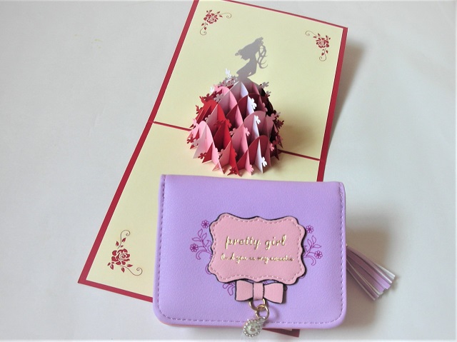 ヒゲクジラ 泥棒 母 女の子 財布 Joypalshop Jp